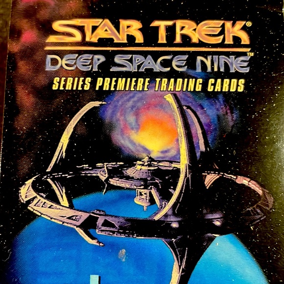 STAR TREK DEEP SPACE NINE SERIES PREMIERE TRADING CARDS - Picture 1 of 6